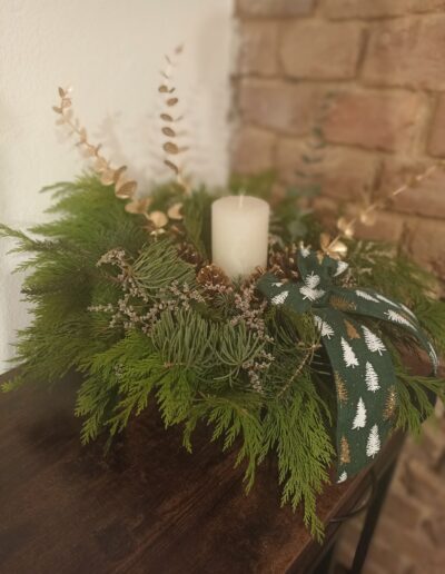 BYLINKY, FLORISTIKA A PŘÍRODNÍ VĚNCE NA DVEŘE OSTRAVA