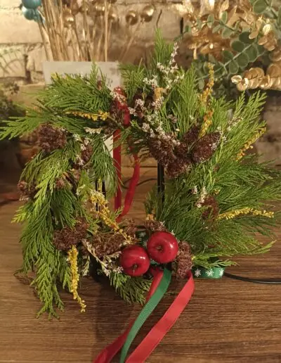 BYLINKY, FLORISTIKA A PŘÍRODNÍ VĚNCE NA DVEŘE OSTRAVA